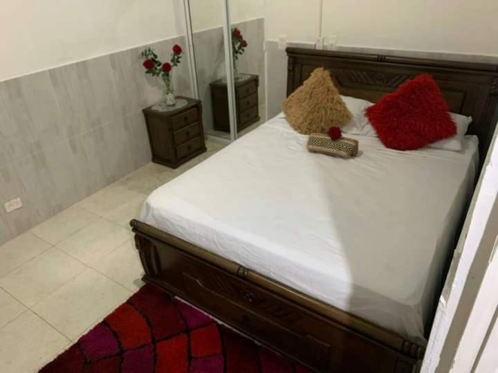 Hostal Marbella 47 Cartagena Eksteriør bilde