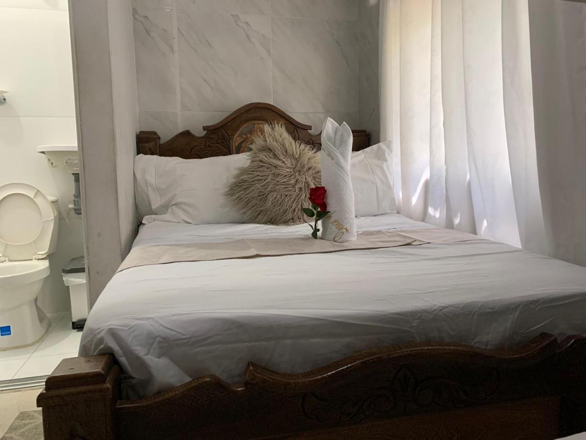 Hostal Marbella 47 Cartagena Eksteriør bilde