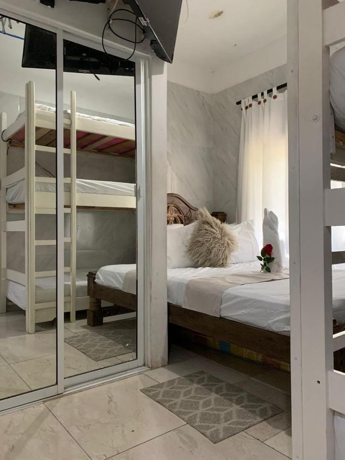 Hostal Marbella 47 Cartagena Eksteriør bilde